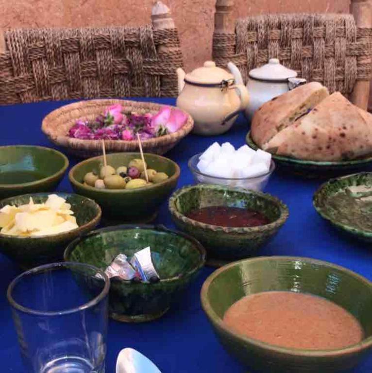 Les Jardins Du M'Goun Bed and Breakfast Kelaat-M'Gouna Exteriör bild