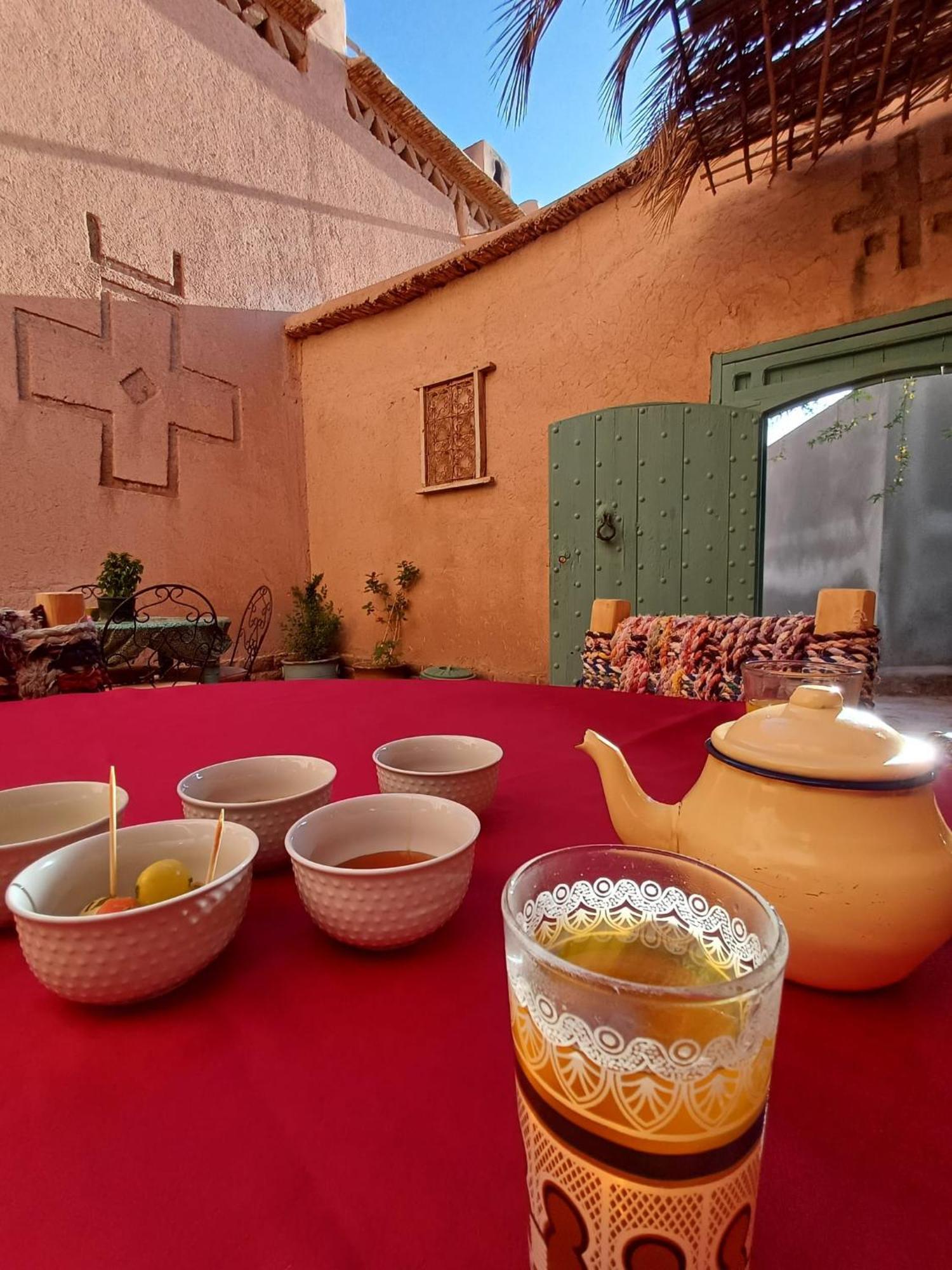 Les Jardins Du M'Goun Bed and Breakfast Kelaat-M'Gouna Exteriör bild